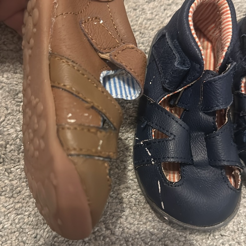 Carter’s every step shoe bundle - Picture 2 of 2